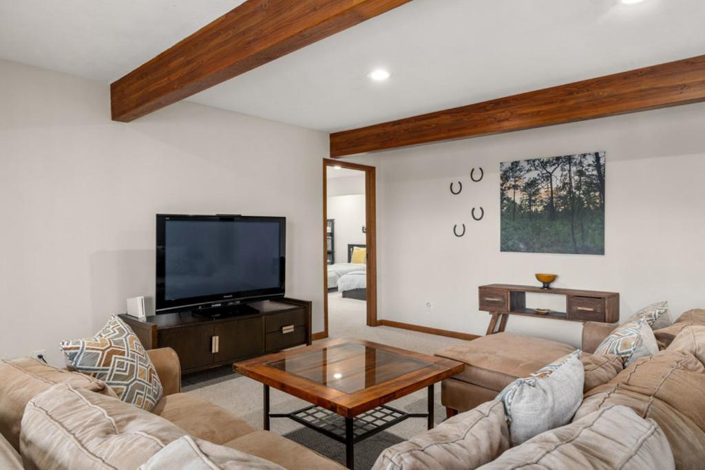Wolf Ridge Retreat Villa Swiss Eksteriør bilde